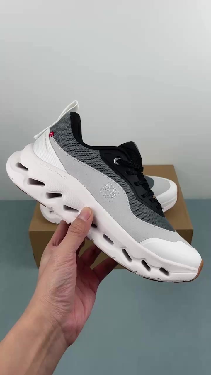 LOEWE X On Cloudtilt 2 Non Slip Low Top Running Shoes Reps